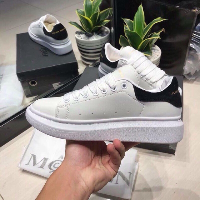 Giầy Thể Thao MC Queen đen | BigBuy360 - bigbuy360.vn