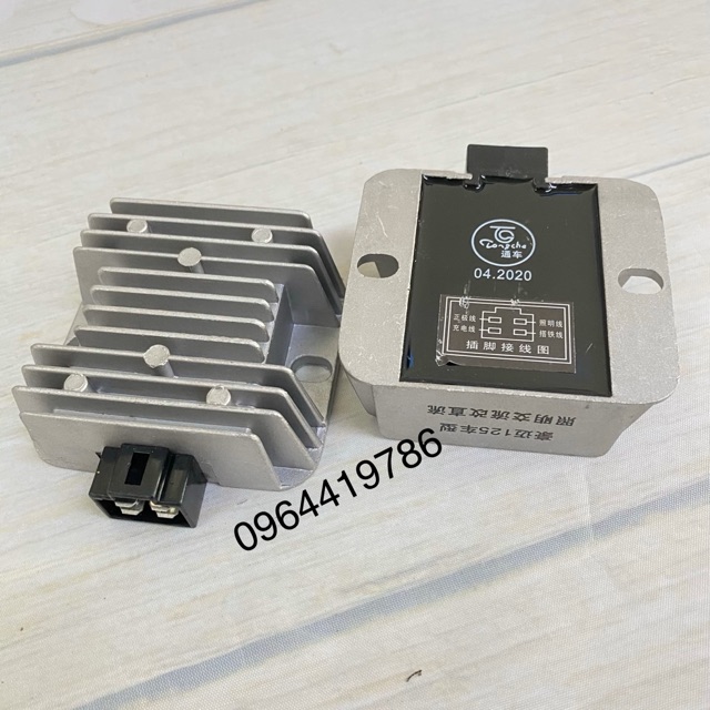 Sạc độ SHILAN gắn như zin.Thay thế cho tất cả các dòng xe.