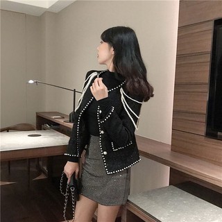 (SẴN) Áo dạ tweed đen viền cúc ngọc