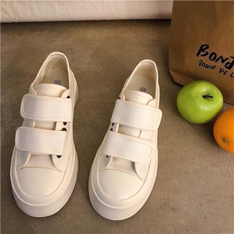 XẢ GIÀY THỂ THAO QUAI DÁN SIZE 37