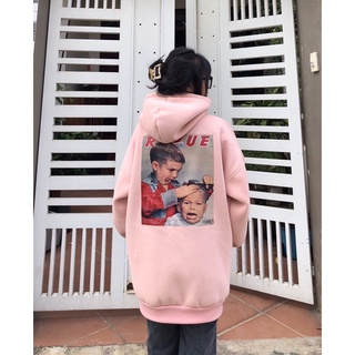Áo hoodie in hình cậu bé