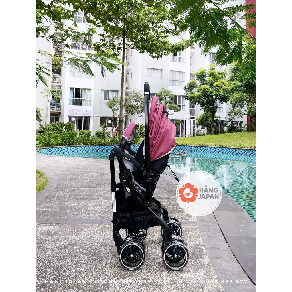 Xe đẩy Combi Sugocal Light đệm điều hòa, 4 bánh xoay tự động BH chính hãng 2 năm