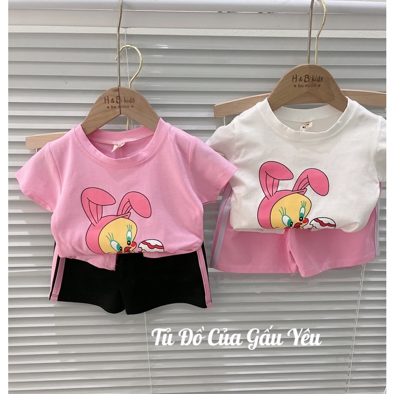 Set áo và quần hình dễ thương cho bé gái