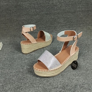 Sandal đế cói quai nhũ Newlook