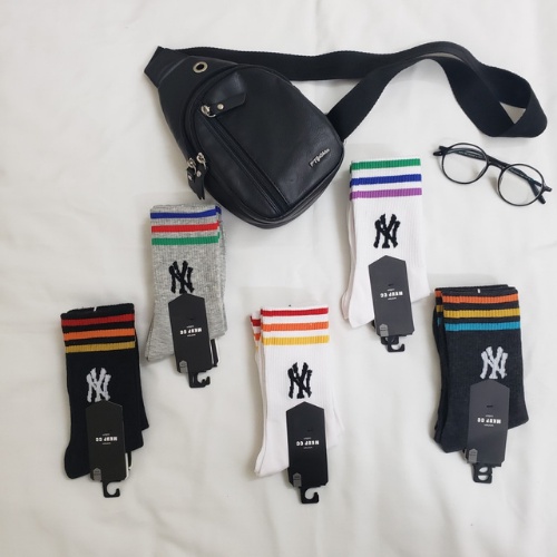 FREESHIP(Video+Ảnh thật của shop) Tất cao cổ nam nữ in logo họa tiết Unisex,Vớ chân nhiều màu.