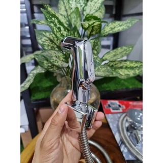 xịt vệ sinh nhựa xi