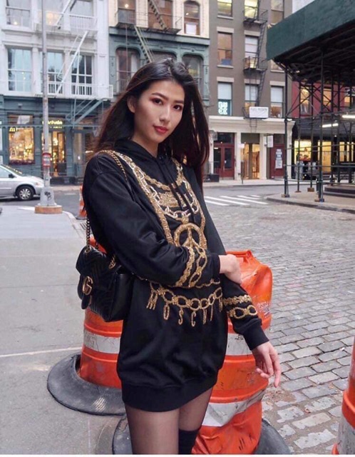 Thanh lý hoodie Moschino auth like new