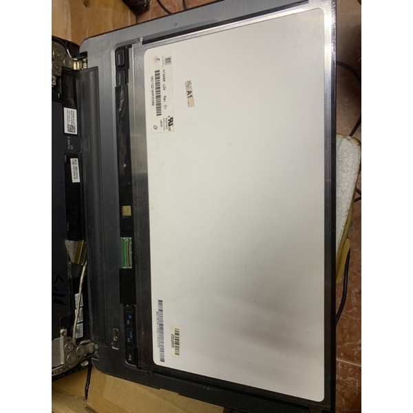 Màn hình laptop cũ 13.4 slim mỏng 40pin còn lên đẹp không bảo hành