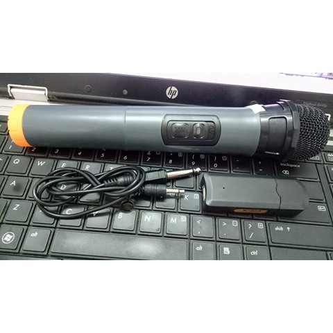 Mic không dây cho loa kéo và amly