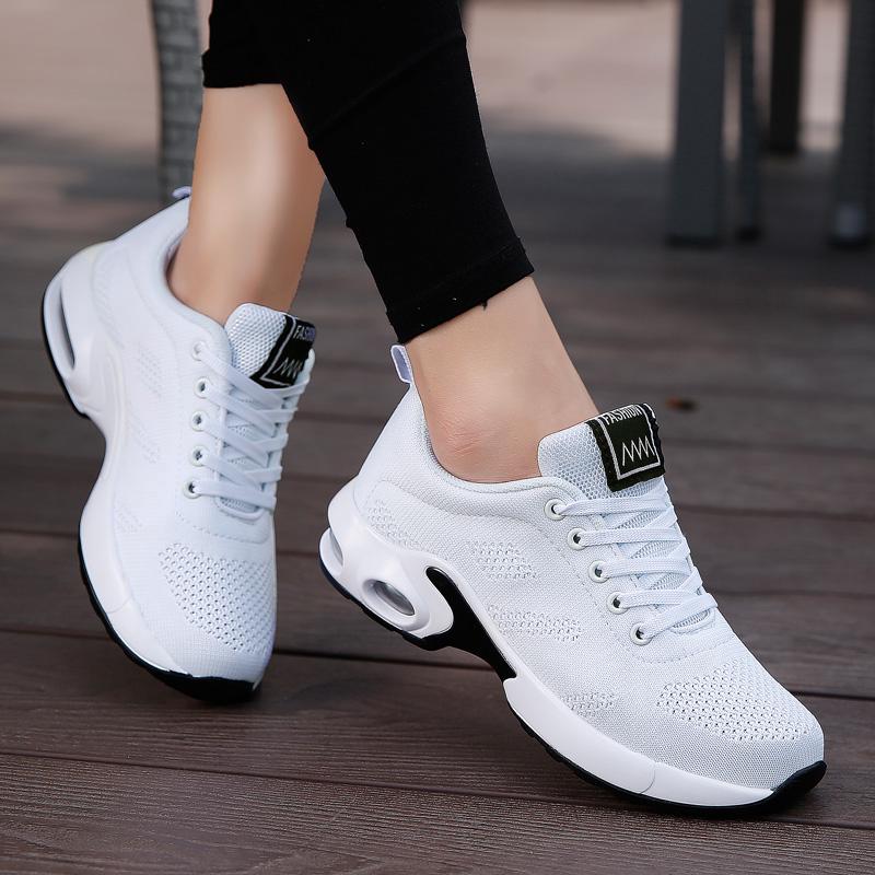Giày Sneaker Chạy Bộ Nữ Thời Trang 2020
