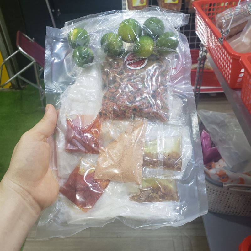 300g Bánh Tráng Phơi Sương Rìa kèm Muối nhuyễn + sate + tắc