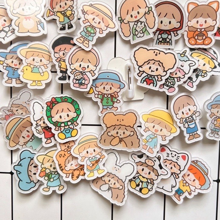 Huy hiệu cài áo Cô gái cute