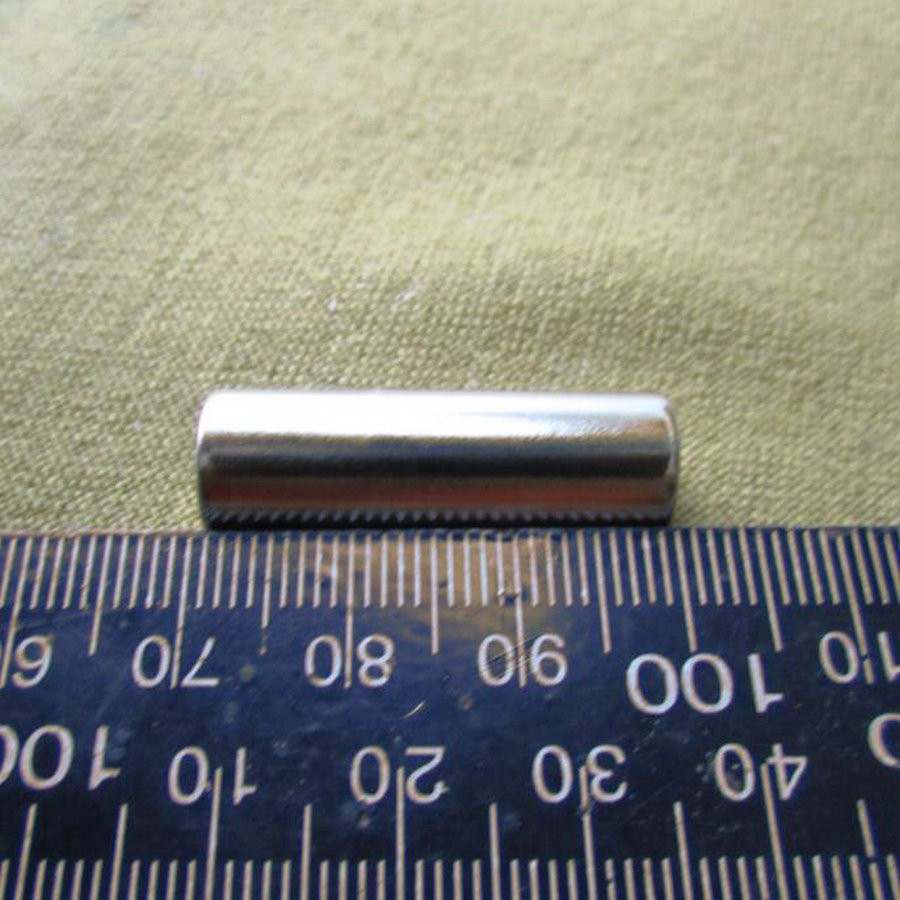 Nam châm viên trắng 10x30mm - loại nam châm đất hiếm lực hút mạnh
