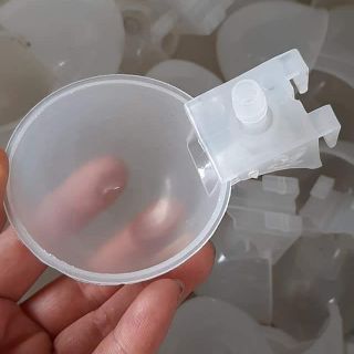 Máng uống tự động cho chim bồ câu