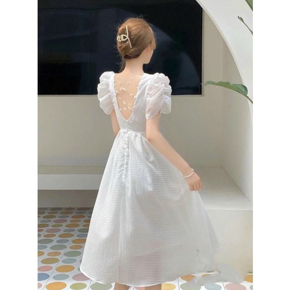 Đầm dự tiệc trắng tinh khôi đan chuỗi lưng Lavie Dress