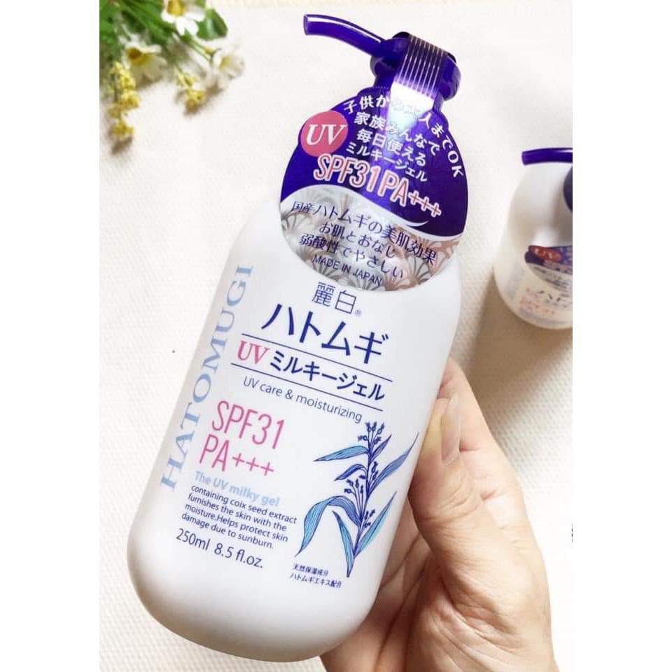 Sữa dưỡng thể Ý dĩ Hatomugi SPF31 PA+++ 250ml