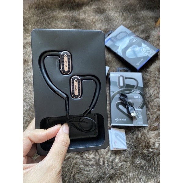 TAI NGHE BLUETOOTH Koniycoi SK 1 ( DẠNG MÓC TAI )