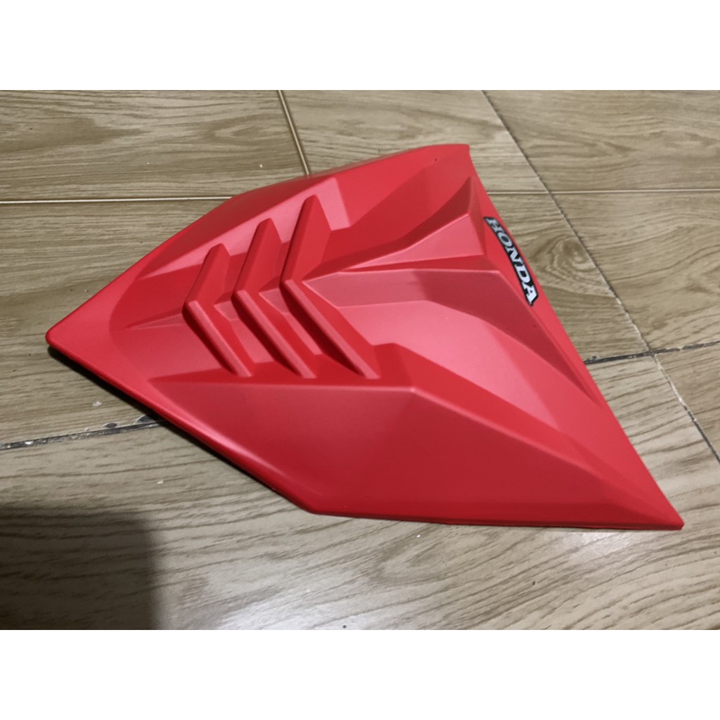 Ốp mặt nạ xe winner x màu đỏ tươi