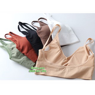 Bra mặc áo hở lưng