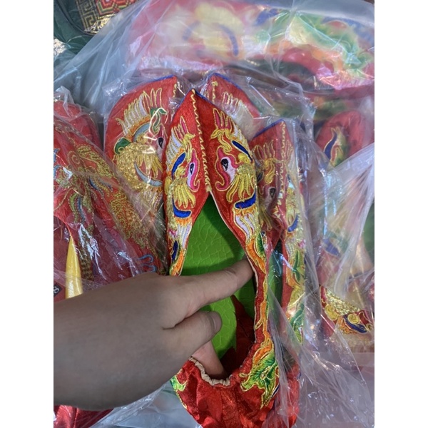 Hài thêu giá rẻ