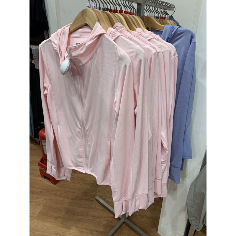 Áo chống nắng AIRISM UNI CHÍNH HÃNG chất mát thấm mồ hôi SĂN SALE | BigBuy360 - bigbuy360.vn