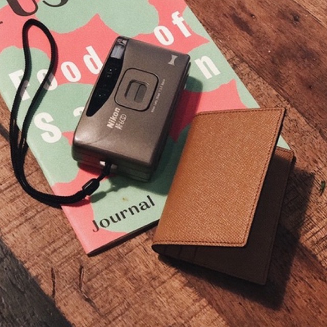 Ví da bò thật đựng thẻ Frame màu Nâu nhỏ gọn có ngăn đựng ảnh - Thiết kế chính hãng từ Lemont.