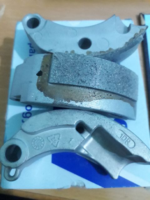 BỐ 3 CÀNG/GUỐC VĂNG LY HỢP EXEDY GRANDE