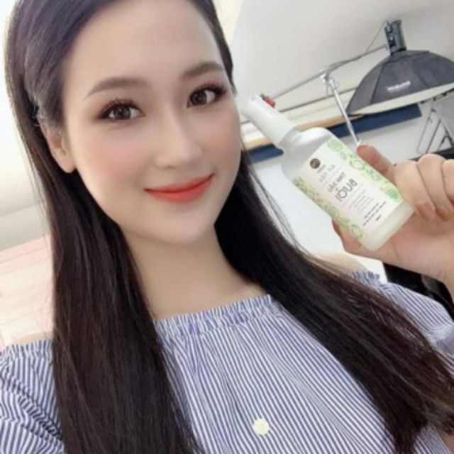 Tinh dầu bưởi Nga Hoàng xịt tóc giúp mọc tóc , giảm rụng tóc - Tinh dầu bưởi Hoàng Cầm 100ml | BigBuy360 - bigbuy360.vn