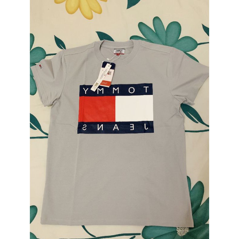 Áo Thun Nam Nữ 004