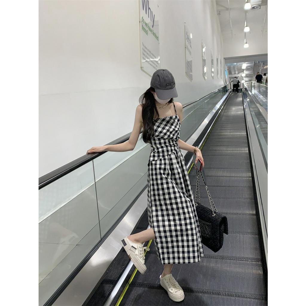 62917 Phong Cách Mới Đầm Hai Dây Kẻ Caro