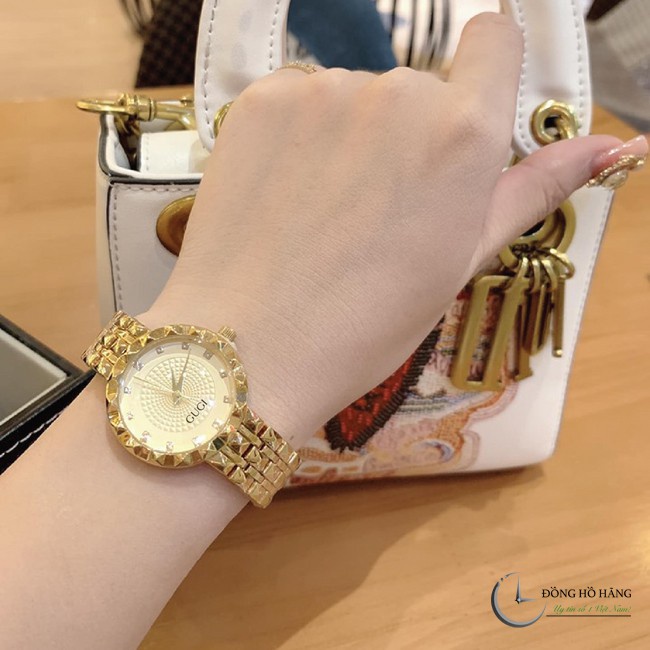 ĐỒNG HỒ NỮ [XẢ KHO]  🌸FREE SHIP🌸 ĐỒNG HỒ DÂY THÉP CAO CẤP VIỀN GỢN SÓNG - MẶT HOA VĂN SANG TRỌNG KN126 | BigBuy360 - bigbuy360.vn