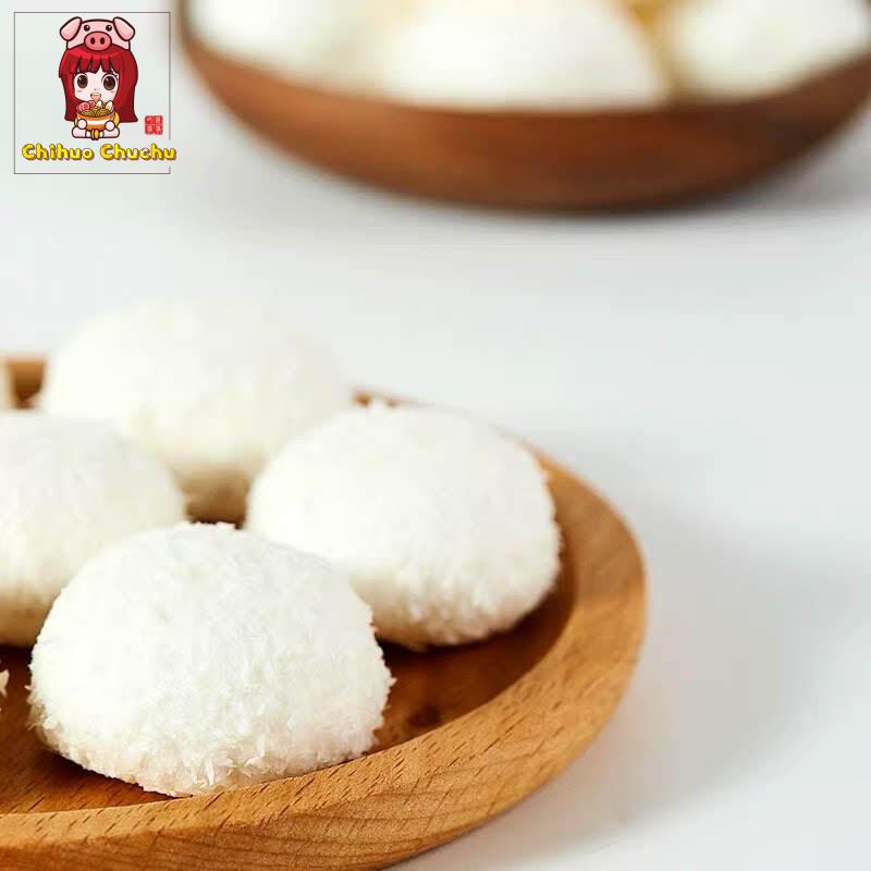 BÁNH BAO SỮA PHỦ VỤN DỪA