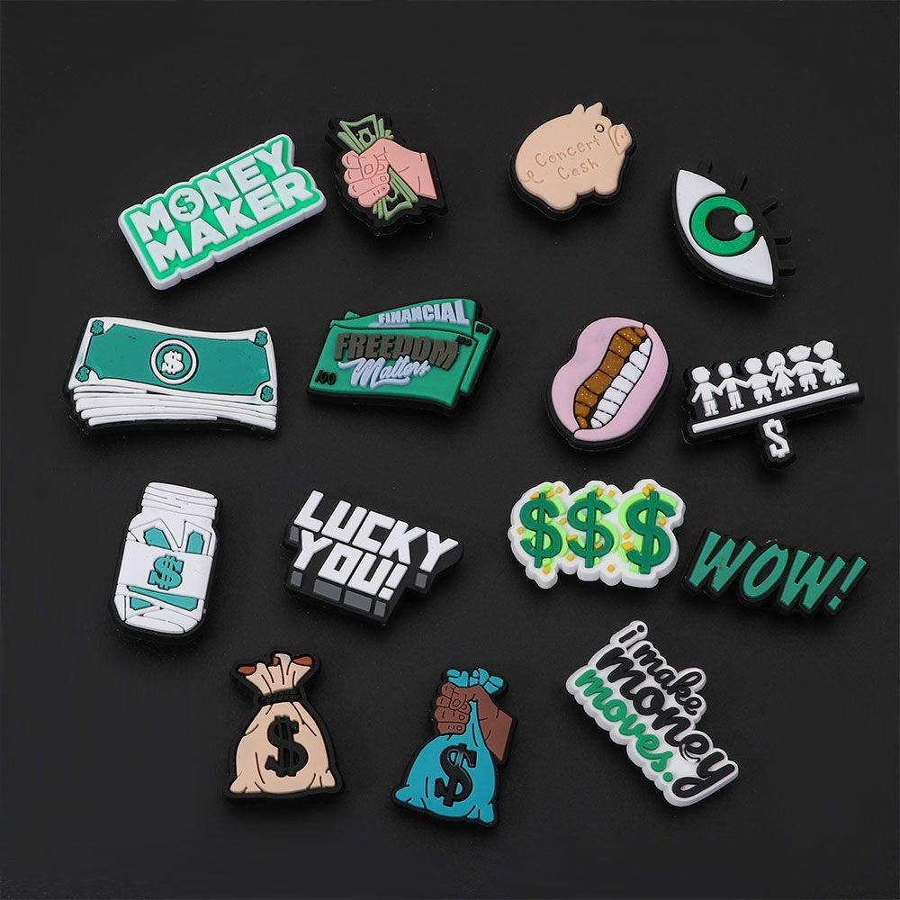 .N Vòng Đeo Tay Charms Bằng PVC Hình Giày Dễ Thương Trang Trí Cho Thanh Thiếu Niên / Trẻ Em / Người Lớn