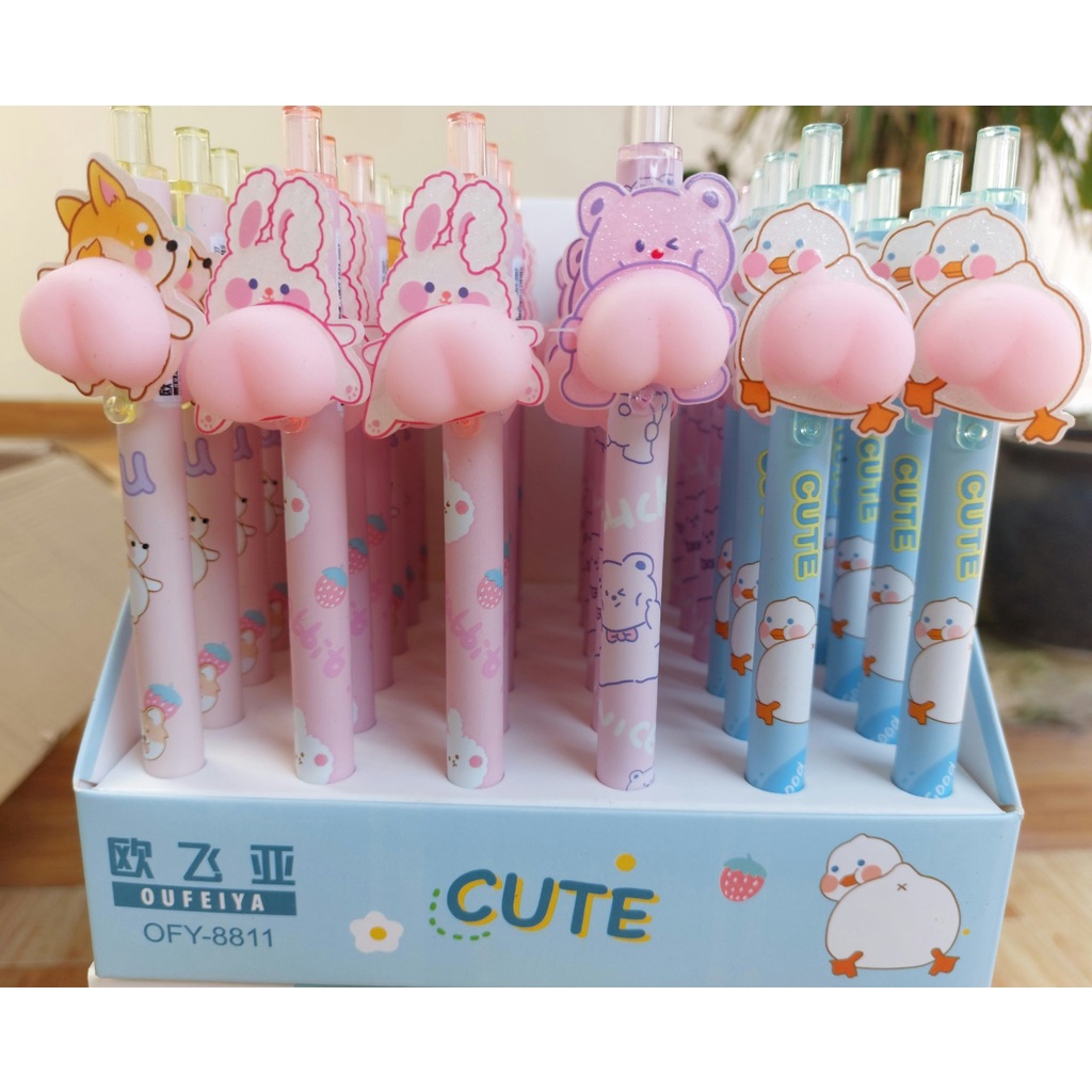 Bút chì bấm 0.5mm gắn charm mông đào - màu ngẫu nhiên