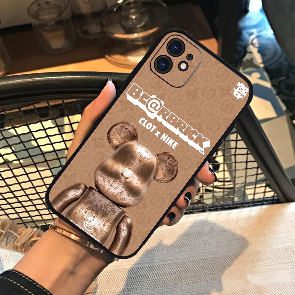 Vỏ ốp Bearbrick CN chống sốc cho iPhone 6/6pl/6s/6spl/7/7pl/8/8pl/x/xs/11/12/13/pro/max - Chinchincase