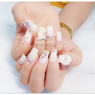 Bộ 24 móng tay giả thiết kế
