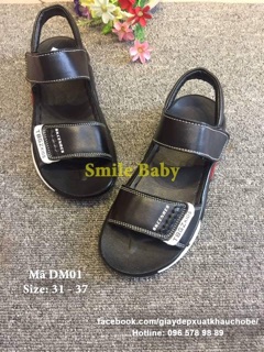 Sandal cho bé trai