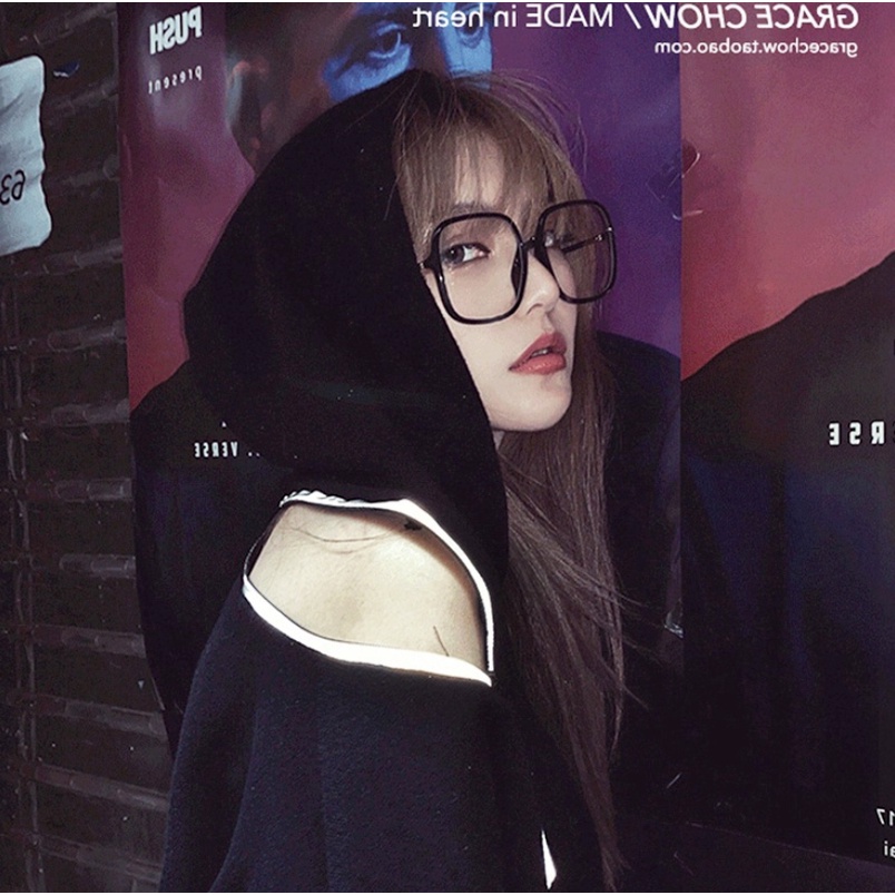 Mắt kính gọng vuông thời trang phong cách Hàn Quốc