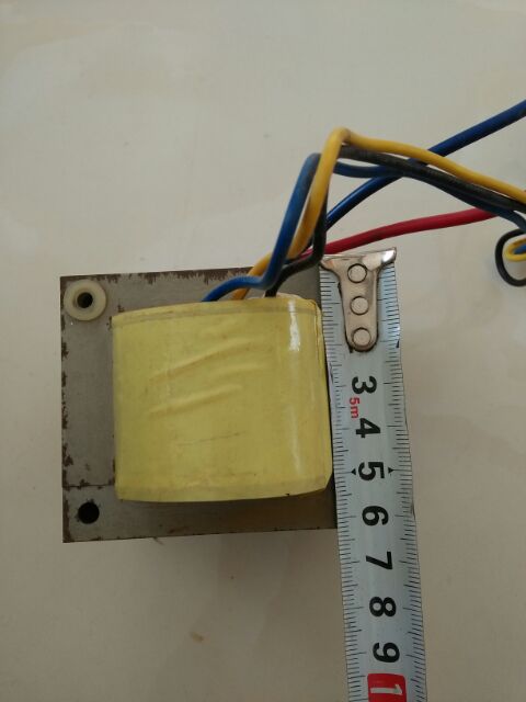 BIẾN ÁP THÁO BỘ LƯU ĐIỆN UPS 650VA