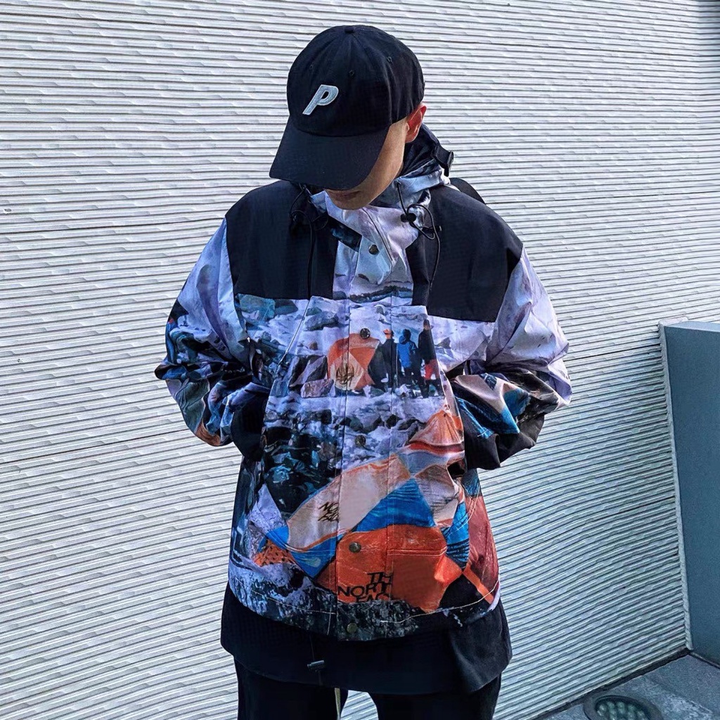 Áo jacket TNF x INVINCIBLE FW21