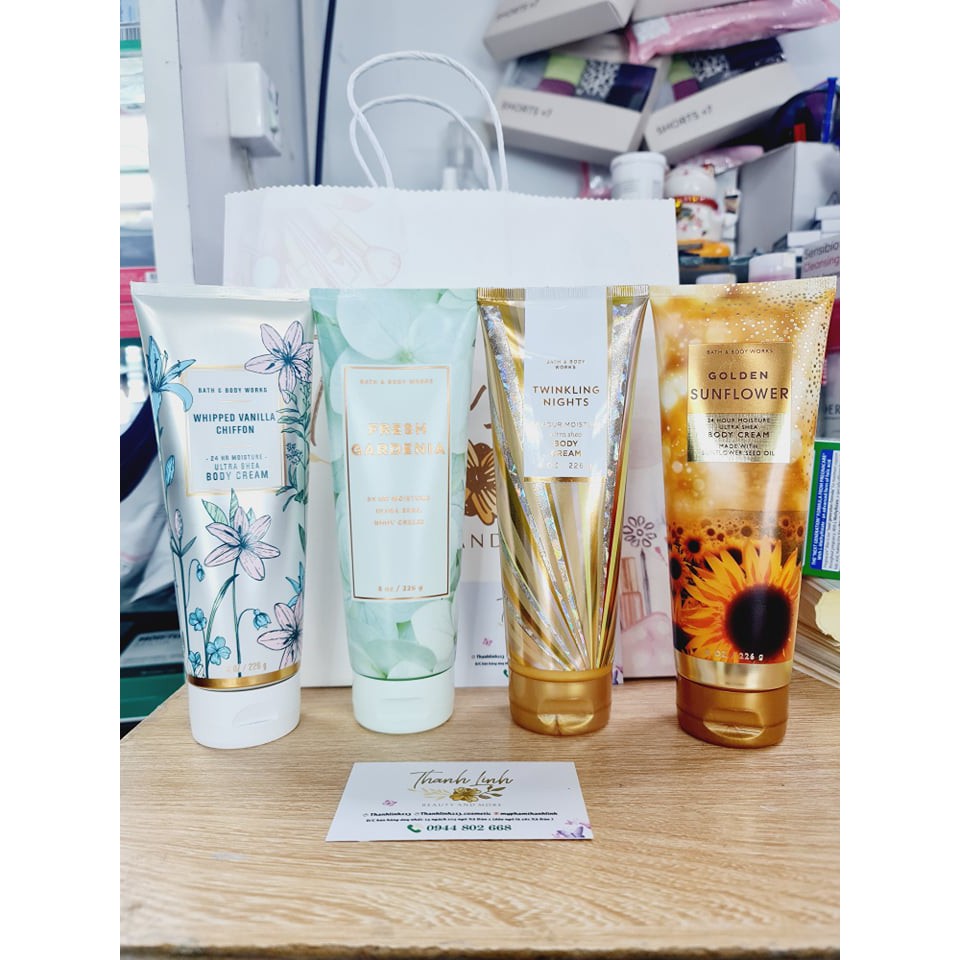 Kem dưỡng thể Bath & body works body cream dưỡng mềm mịn da, độ bám mùi tốt và siêu thơm sang chảnh 226g