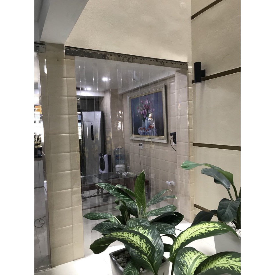 Nhựa pvc Nhựa tiêu chuẩn trắng trong độ dày 1.5mly -2mm bán théo M dài