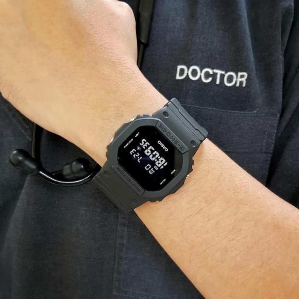 [HOT 2021] Đồng Hồ Nam Casio G-shock Vuông-DW-5600BB-1CR Chống Nước-FULL BOX THIẾC | BigBuy360 - bigbuy360.vn