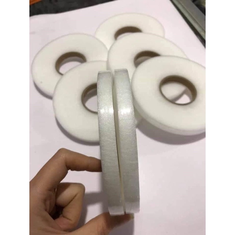 Leo tan dùng để dán 2 mặt vải vào nhau
