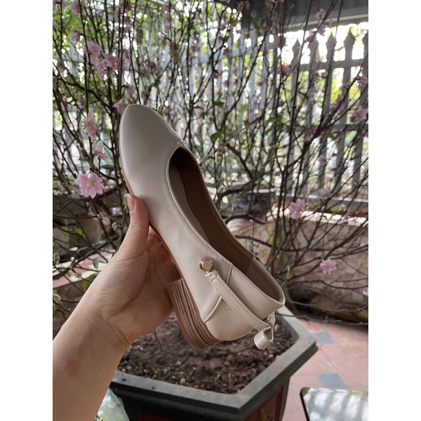 GIÀY LẺ SIZE NHÀ THẮM