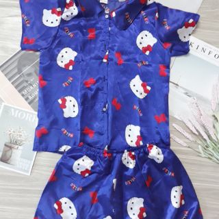 Đồ pijma phi bóng Mèo Kitty và Mickey