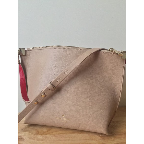 Túi đeo chéo Kate Spade