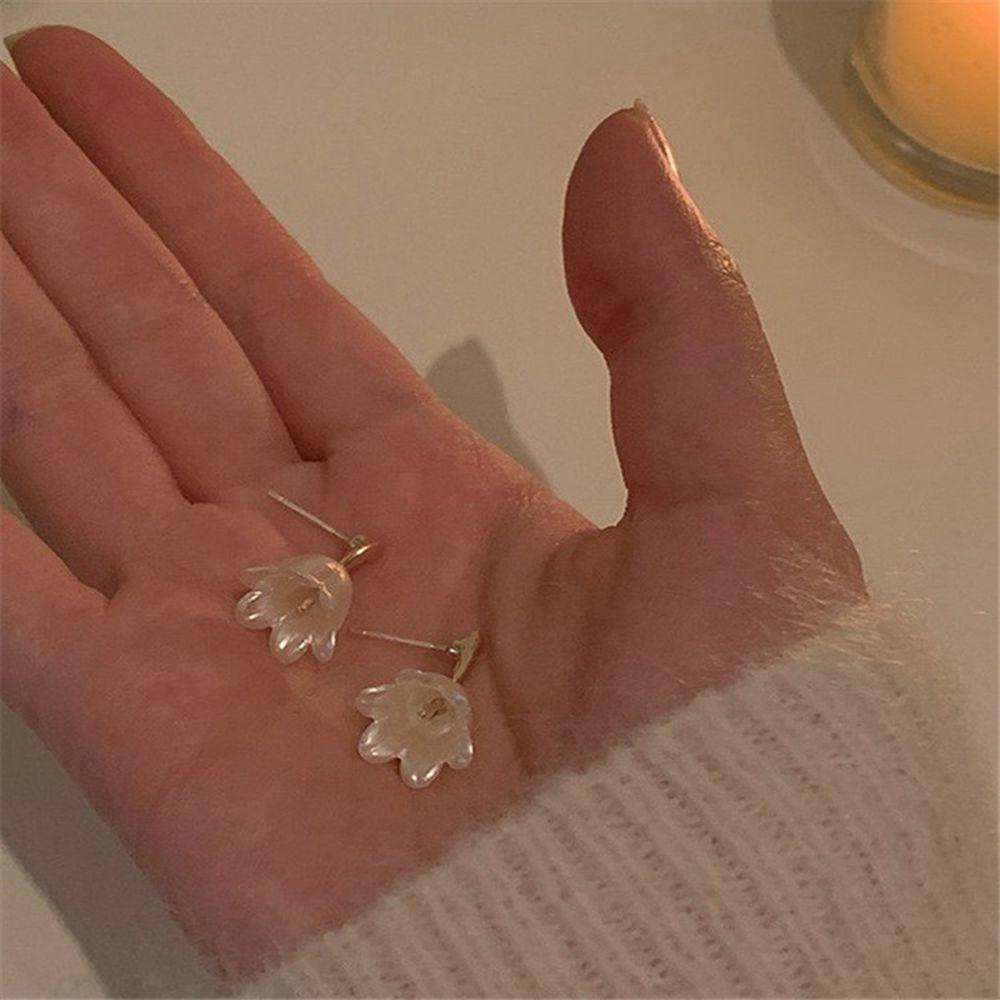 Khuyên Tai Hình Hoa Tulip Lãng Mạn Cho Nữ|Bông Tai Hình Chiếc Lá Mừng Năm Mới Dành Cho Nữ