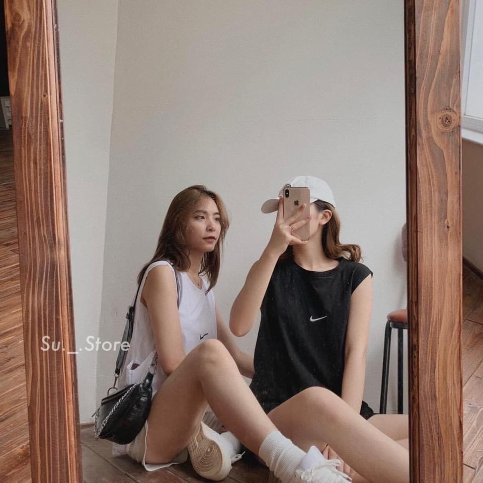 Set áo tank top kèm quần short thể thao nữ