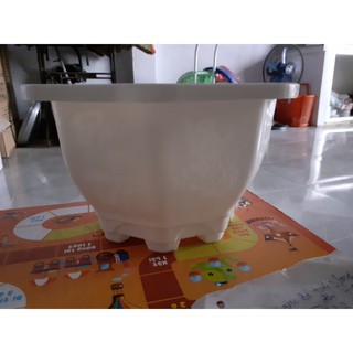 Chậu nhựa bát giác 26*15